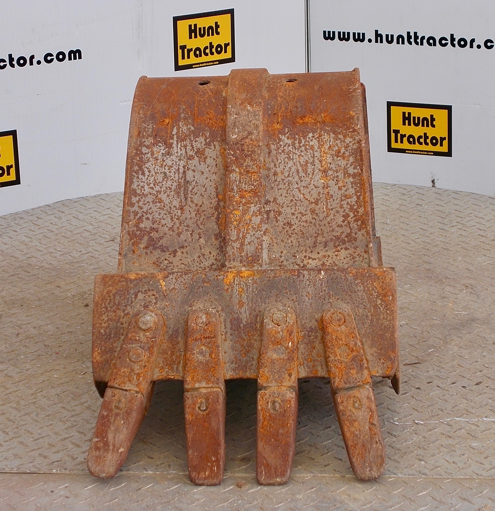 Used 16" Bobcat E26 Bobcat XChange Class II MiniExcavator Bucket
