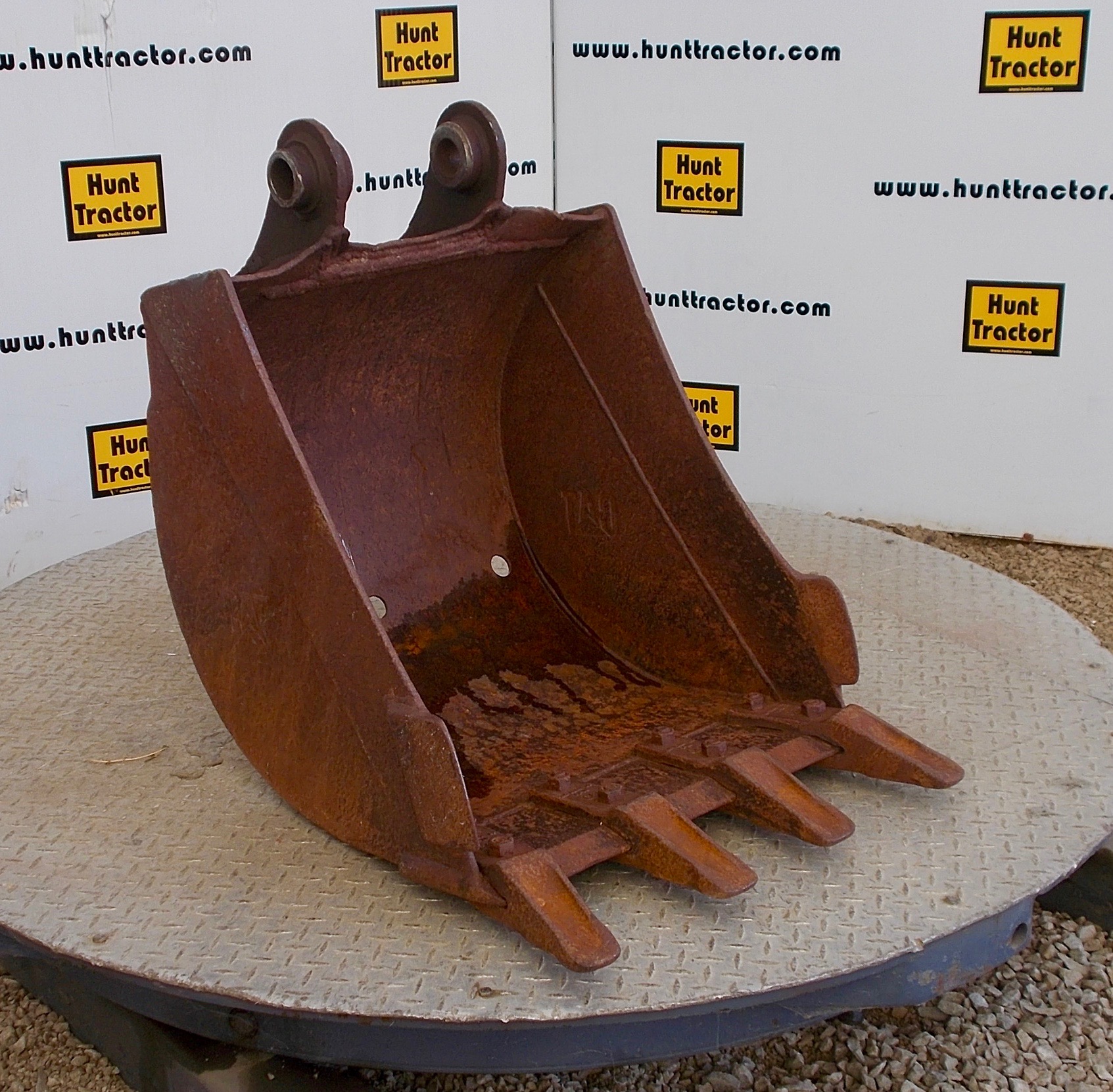 cat 304 mini excavator buckets