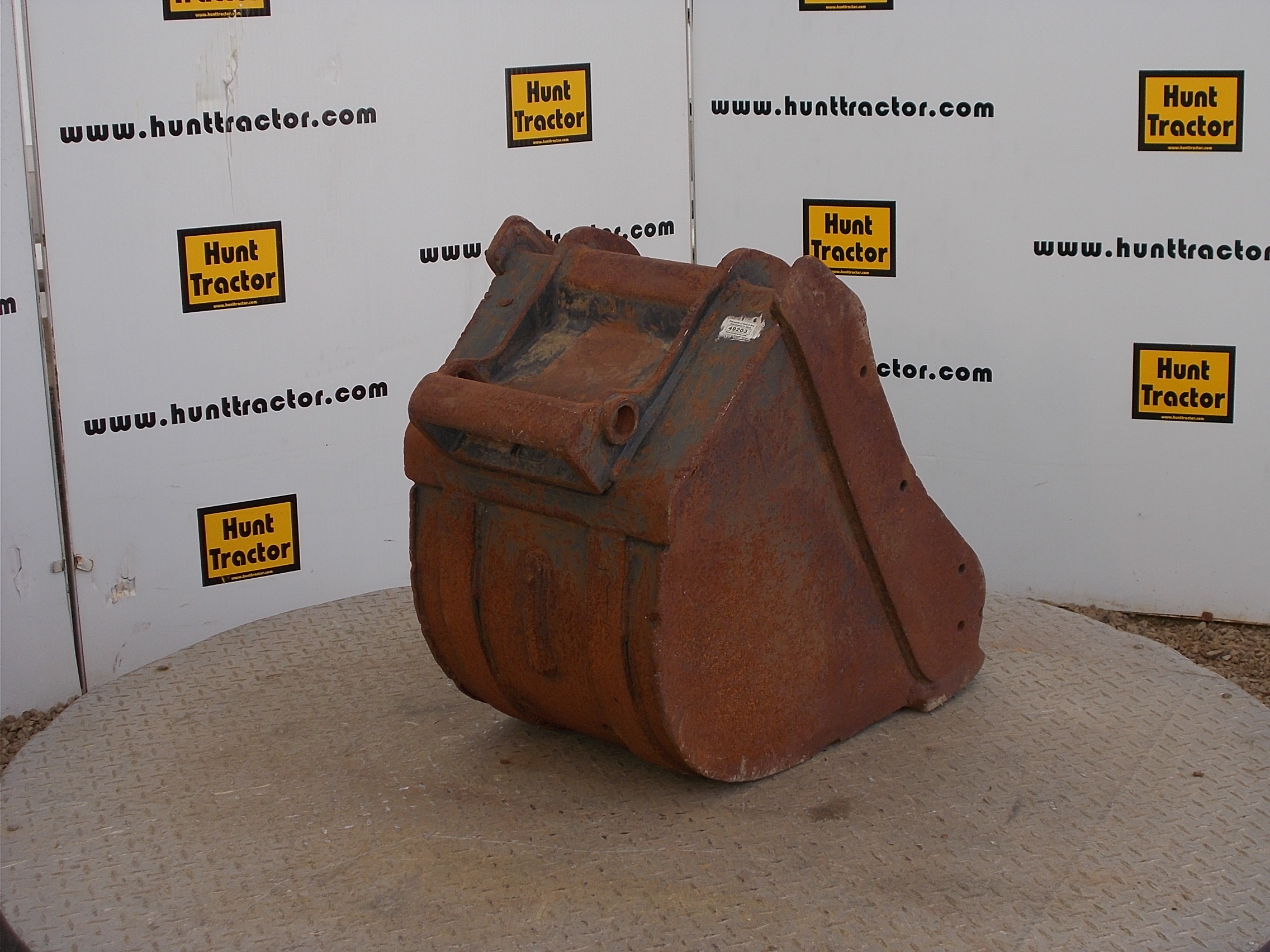 Used 18" Bobcat E50 Bobcat XChange Class IV MiniExcavator Bucket