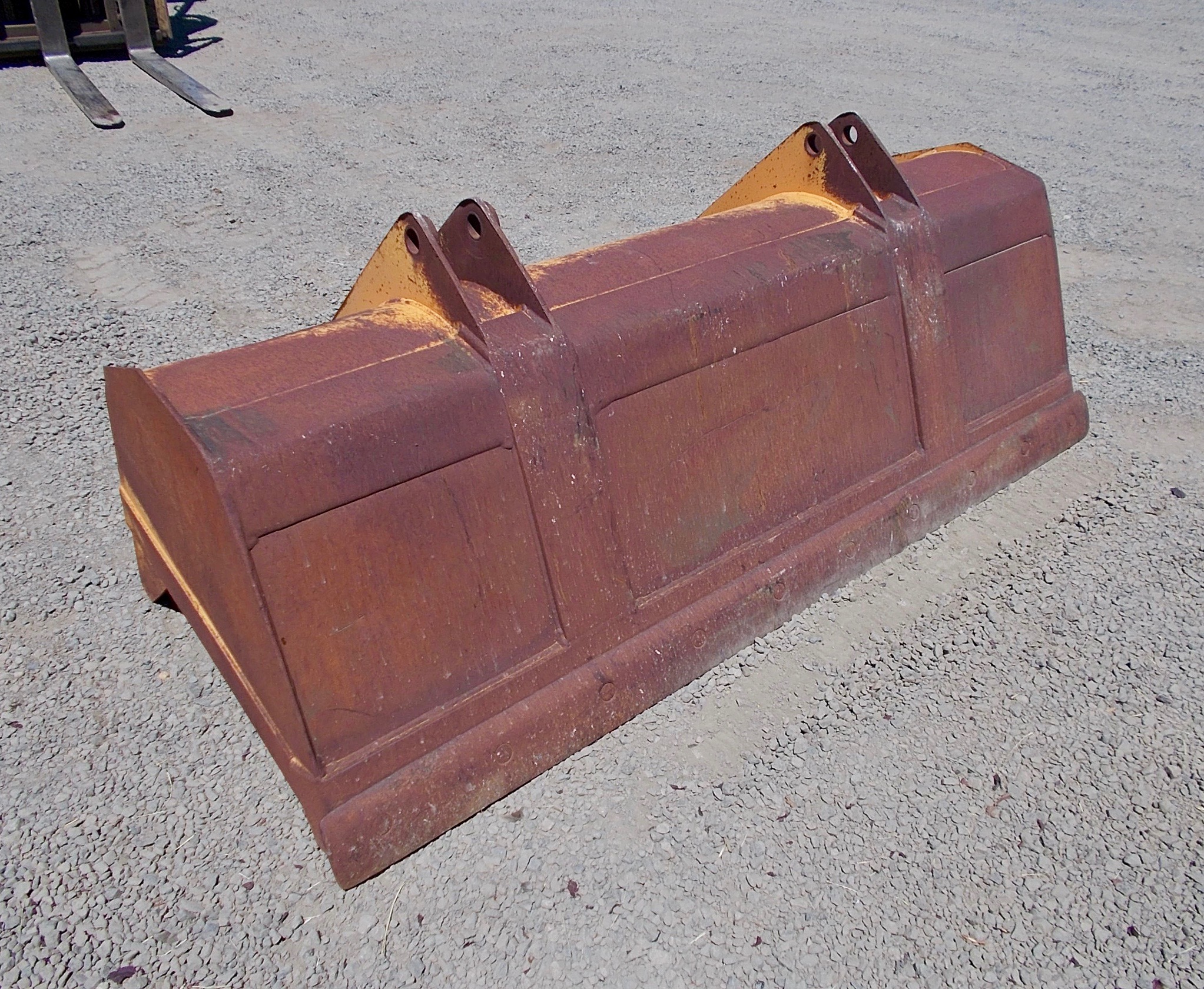 Used 83" Case 580L PinOn General Purpose Loader Bucket For Sale