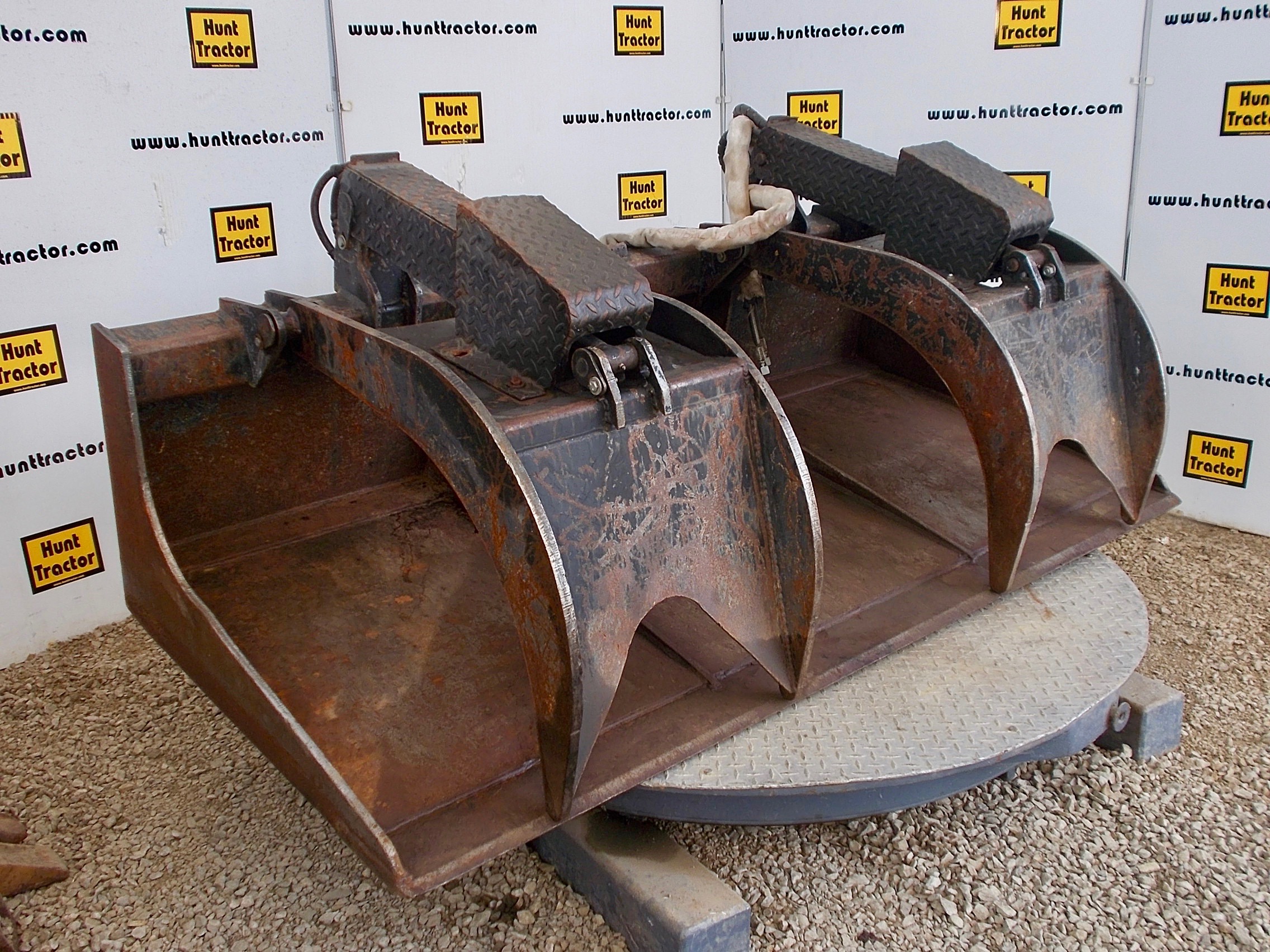 Used 78" Universal Skid Steer Grapple Loader Bucket For Sale