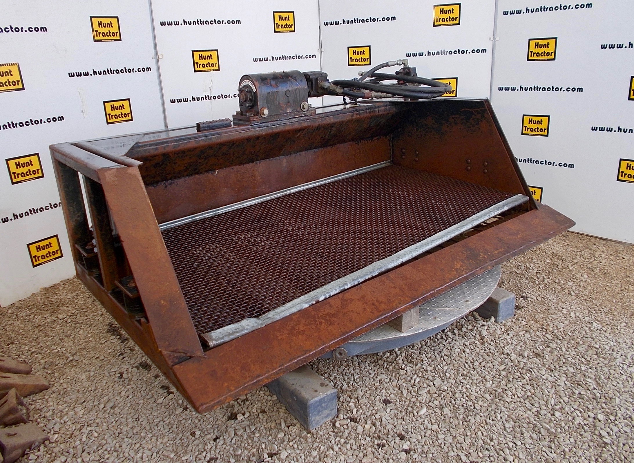 Used 77" Padding / Screening / Skeleton Bucket for Skid Steer For Sale