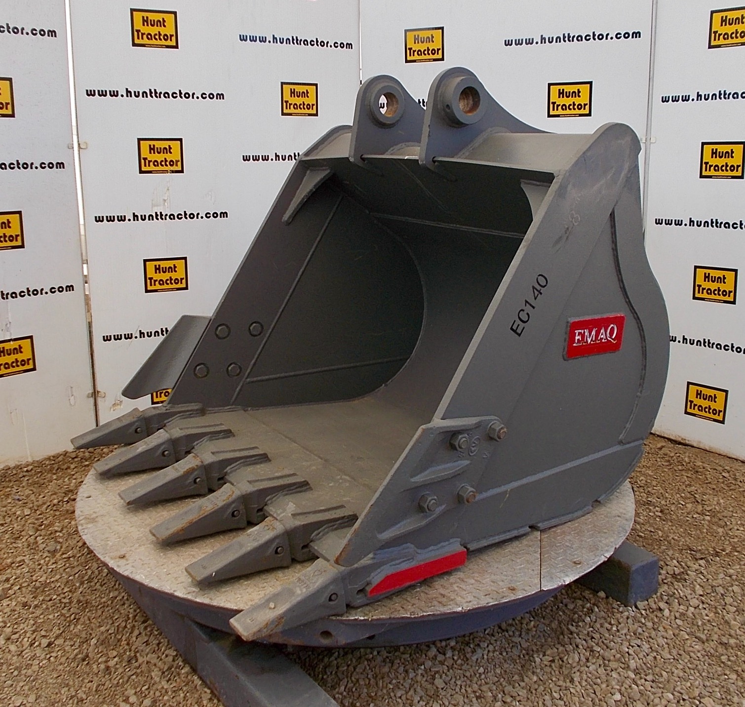 New 50" Volvo EC140 PinOn Excavator Bucket For Sale
