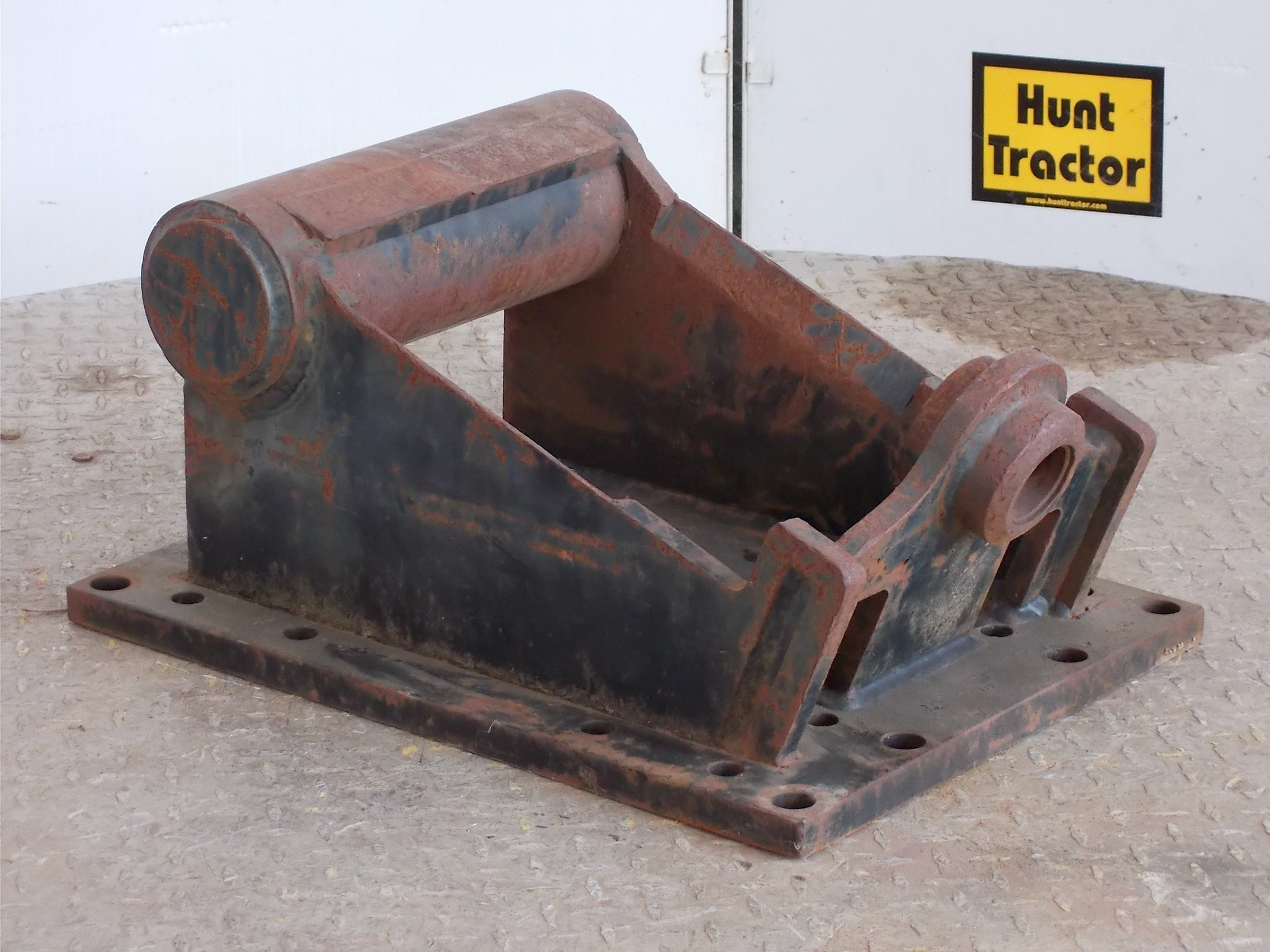 Used 1/4 Yd WainRoy Style Adapter Plate For Sale