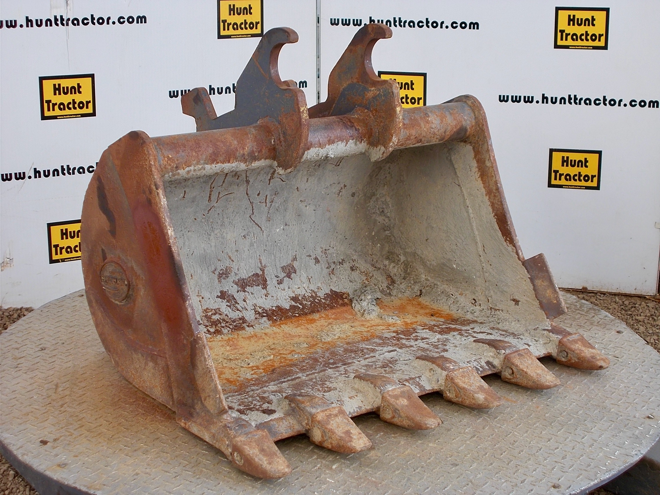 Used 36" John Deere 50D John Deere Wedge MiniExcavator Bucket For Sale
