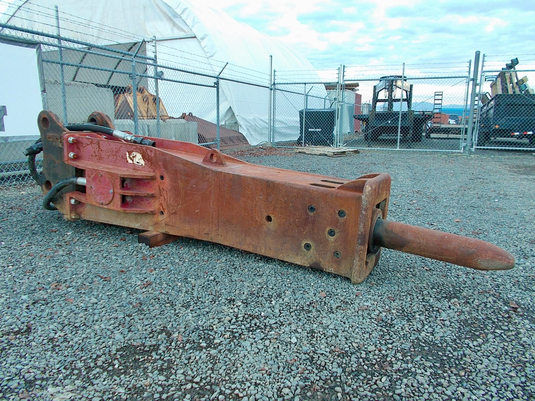 Used Allied AR140 Hydraulic Hammer/Breaker for 1926 Ton Excavator For Sale