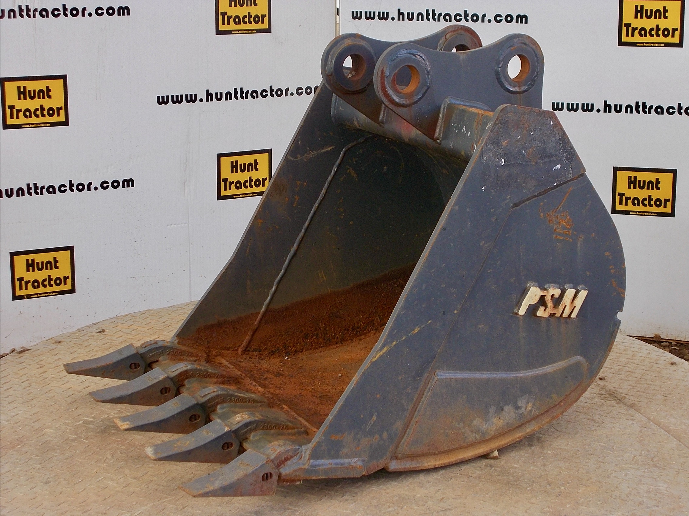 New 24" John Deere 50D PinOn MiniExcavator Bucket For Sale