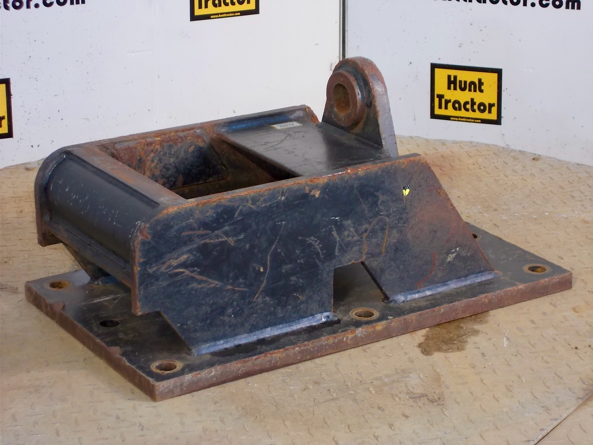 Used 1/4 Yd Wain-Roy Style Adapter Plate For Sale