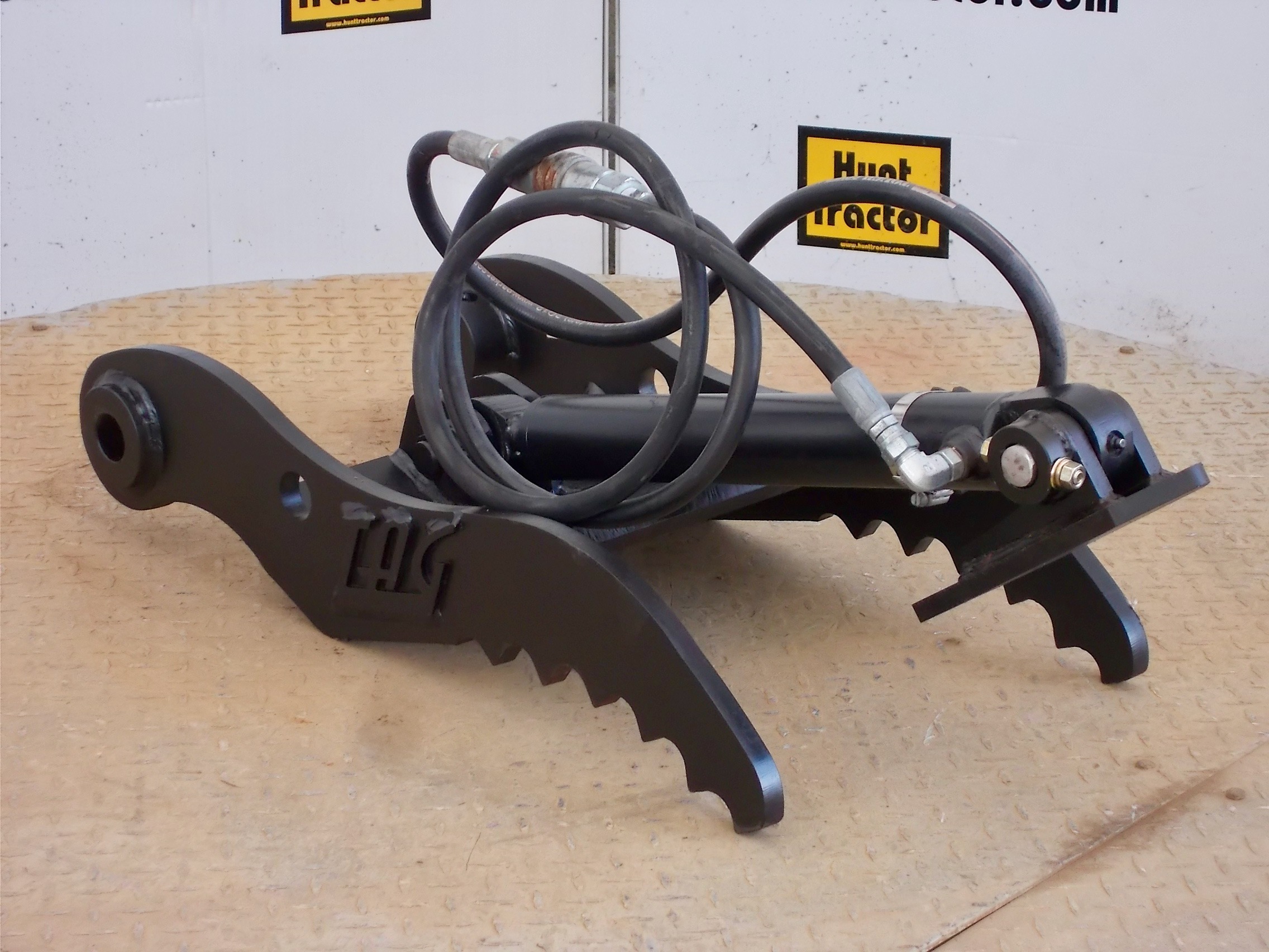 Used Hydraulic Thumb For Sale