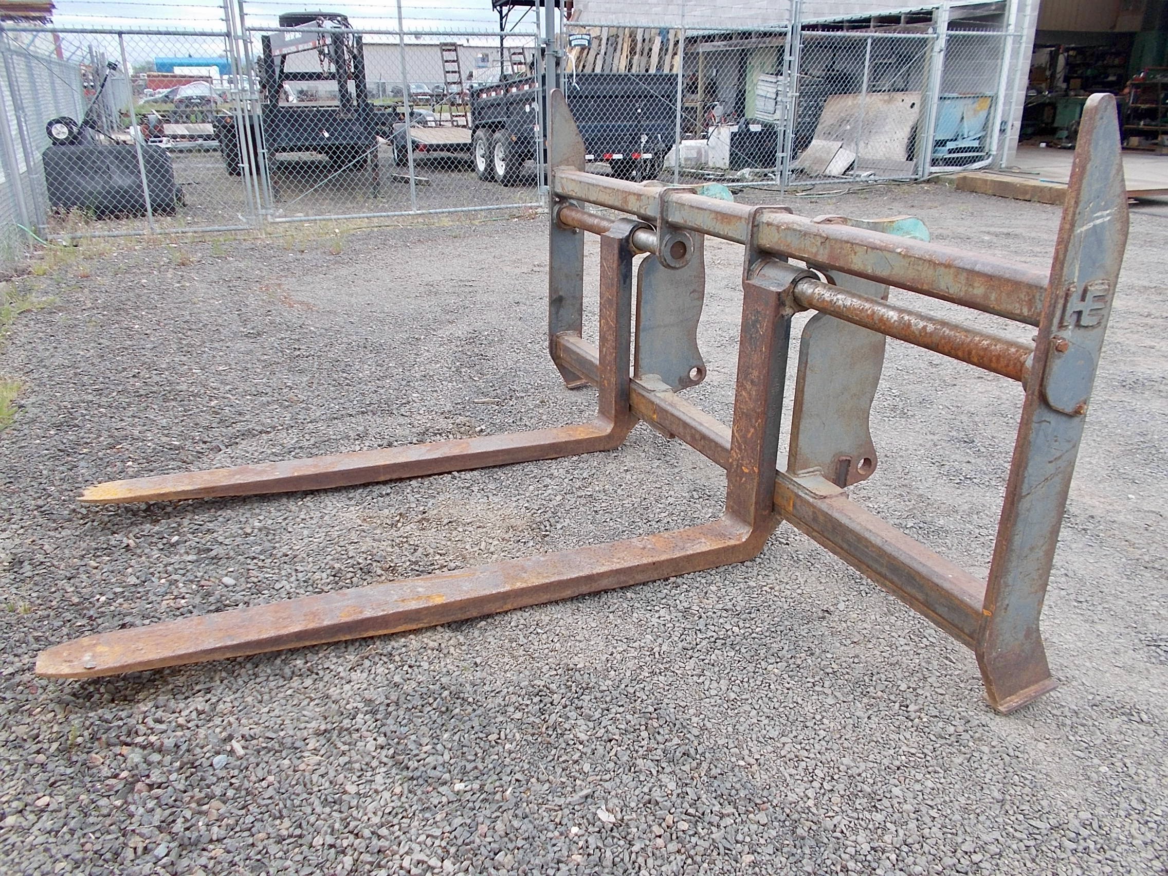 Used John Deere HiVis Forks For Sale