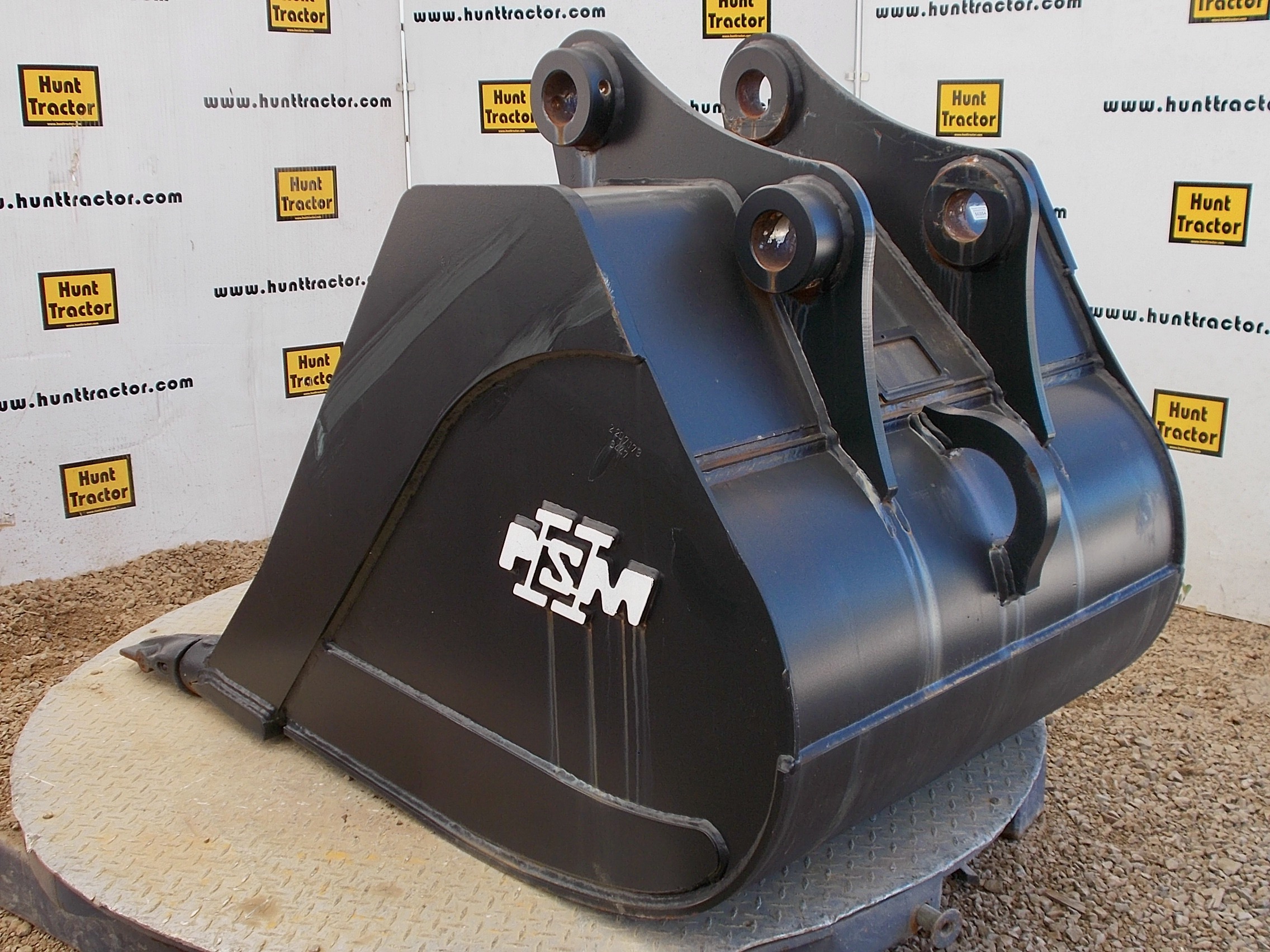 New 36" Komatsu PC138 PinOn Excavator Bucket For Sale