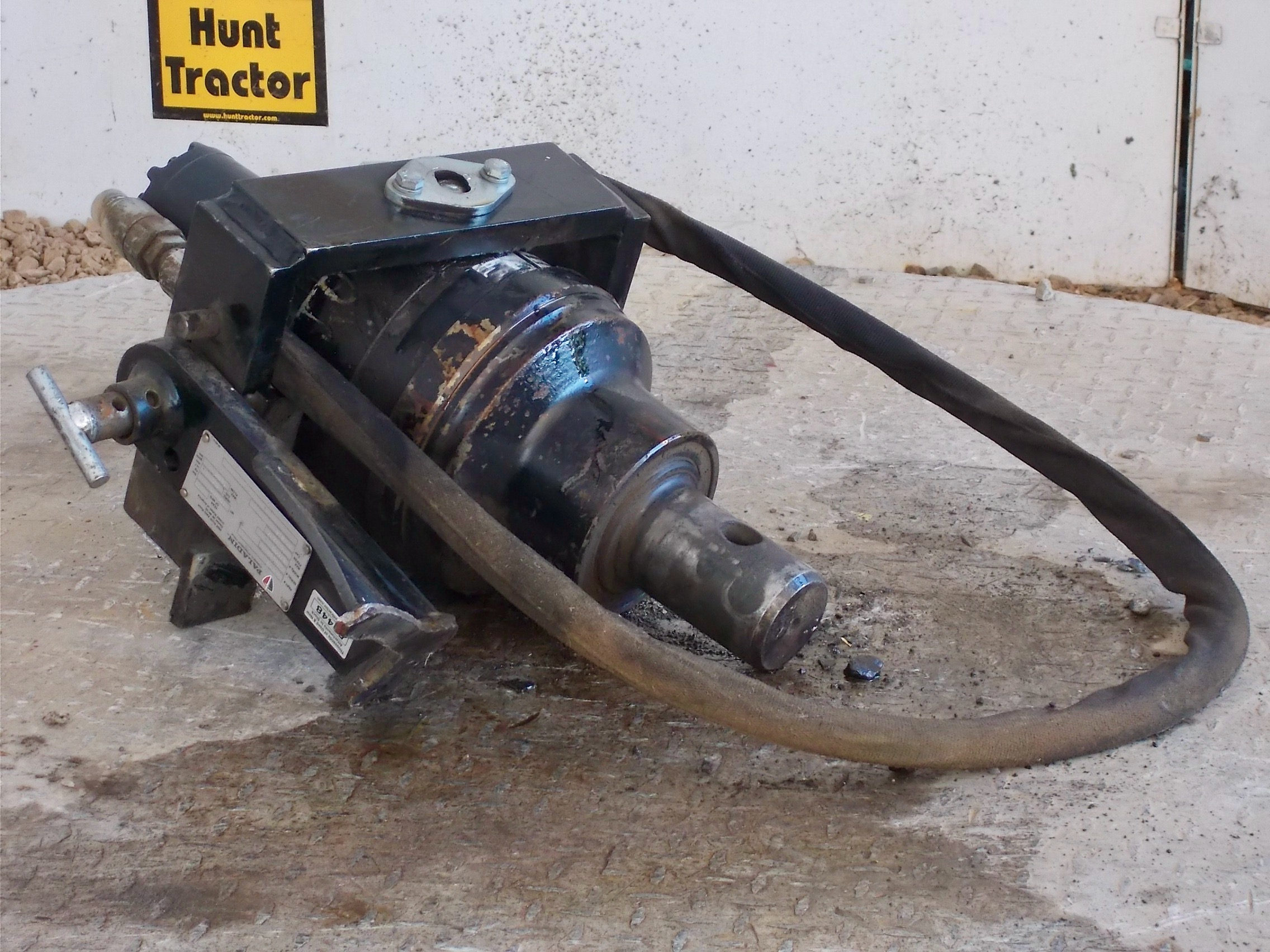 Used Auger For Sale, 2 9/16" Round Drive