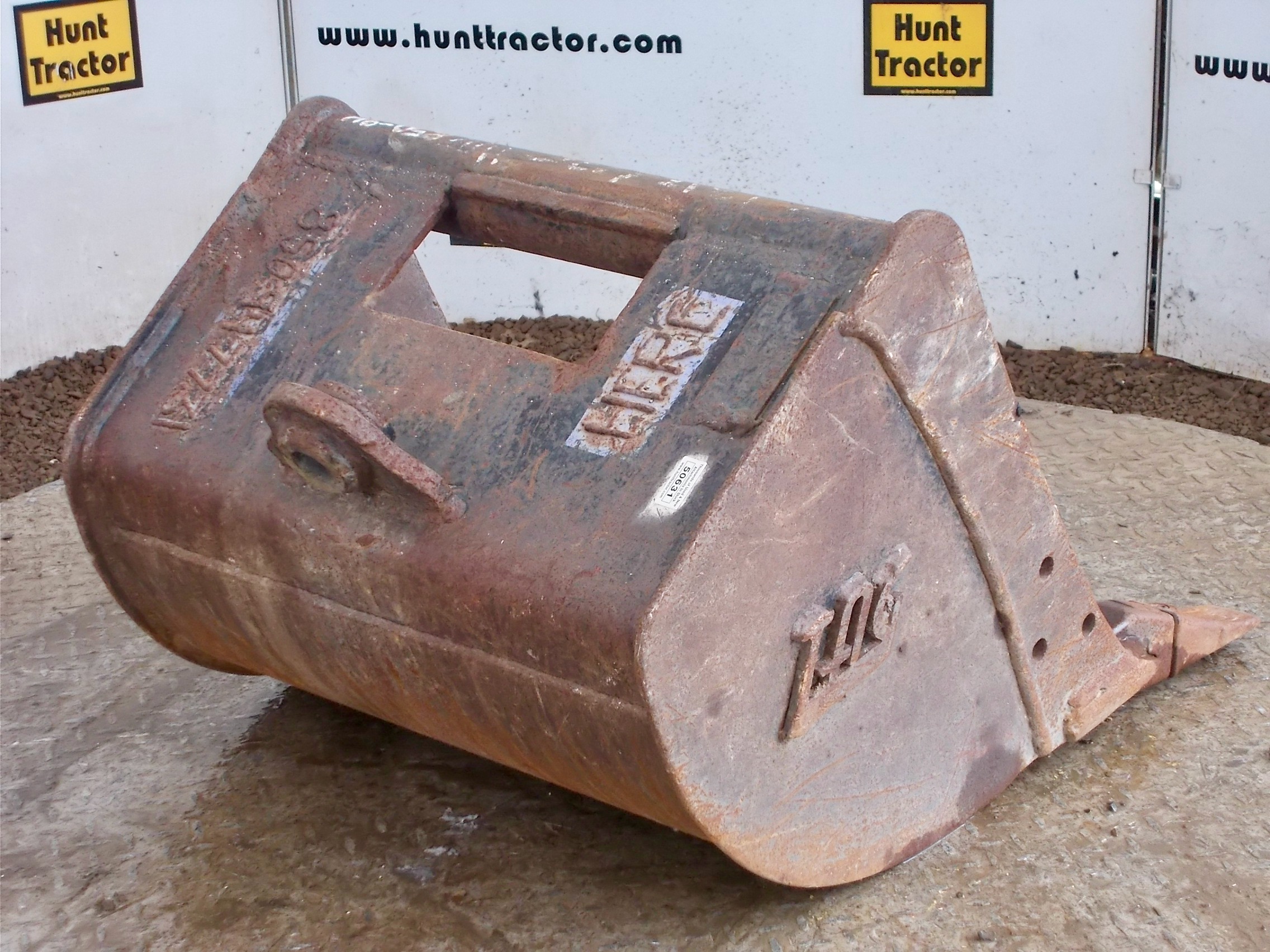 Used 25" 1/8 Yd WainRoy® Style MiniExcavator Bucket For Sale