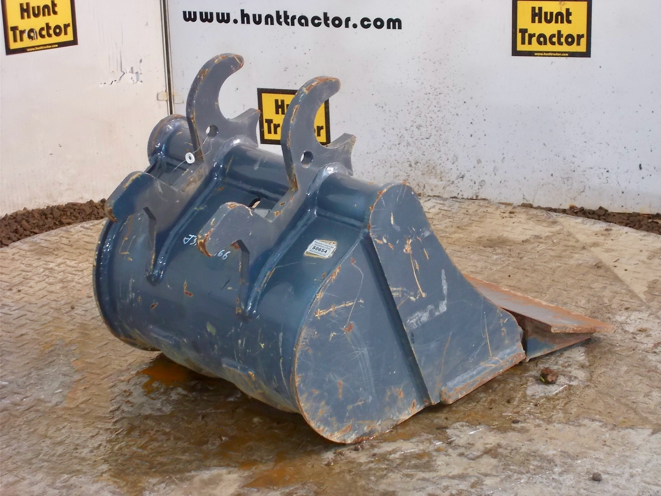 Used 18" John Deere 35G John Deere Wedge MiniExcavator Bucket For Sale