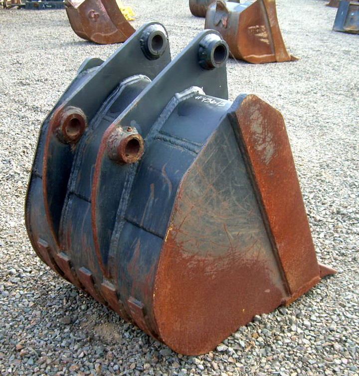 Used 24" JCB 3CX PinOn Backhoe Bucket For Sale