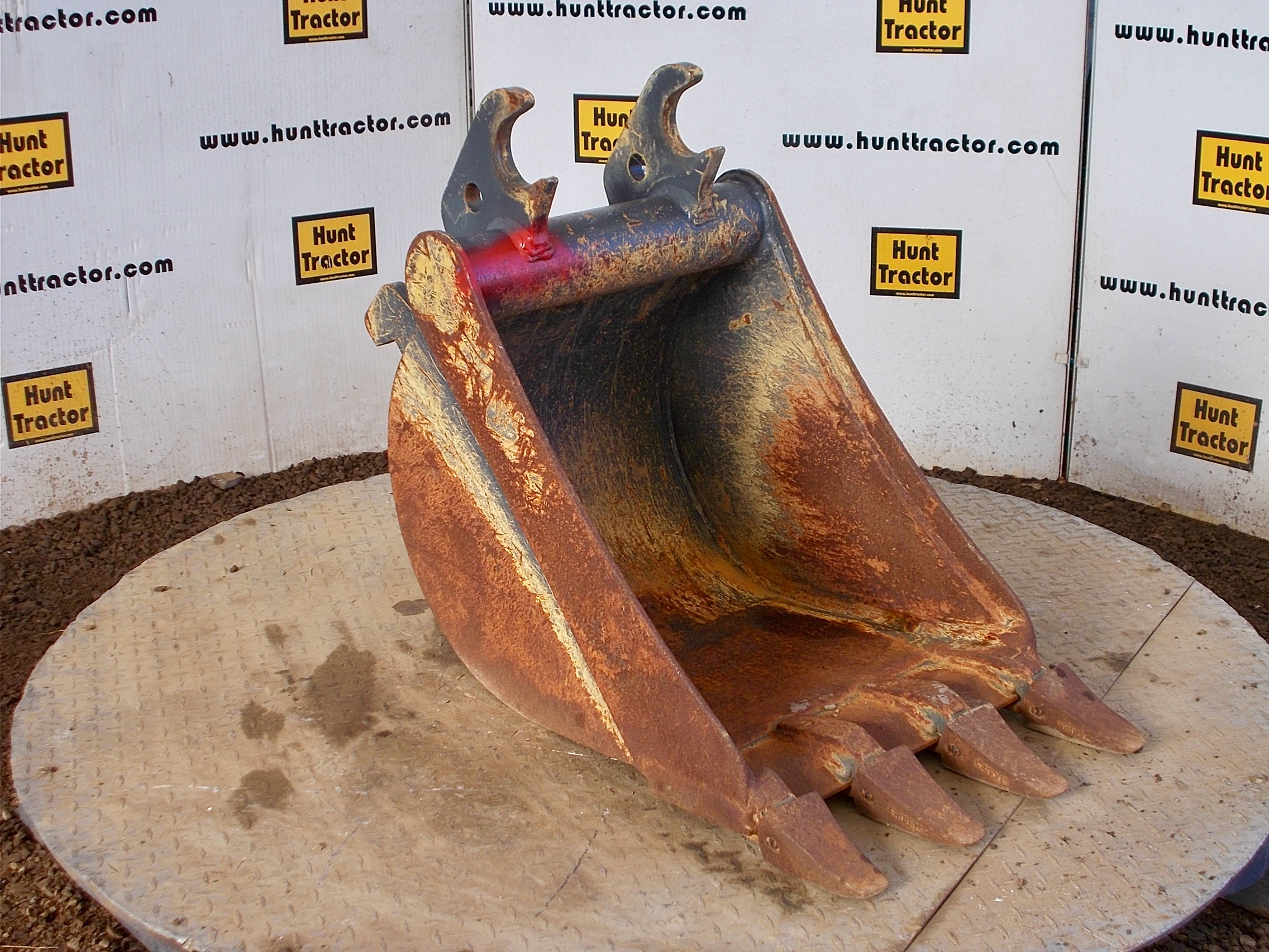 Used 19" John Deere 50D John Deere Wedge MiniExcavator Bucket For Sale