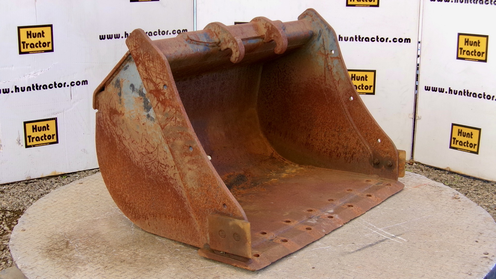 Used 36" Class IV Bobcat XChange MiniExcavator Bucket