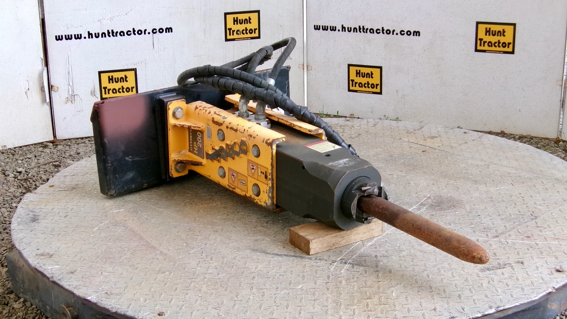 Used Indeco HP200 Hydraulic Hammer/Breaker for Mini Skid Steer For Sale