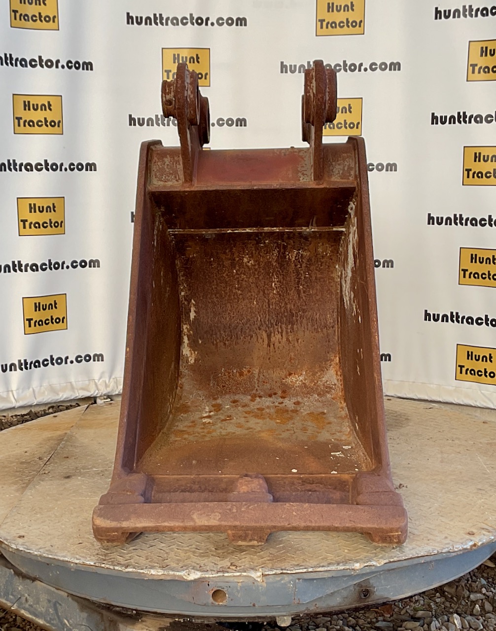 52060-24%22 JD 135G Bucket-2