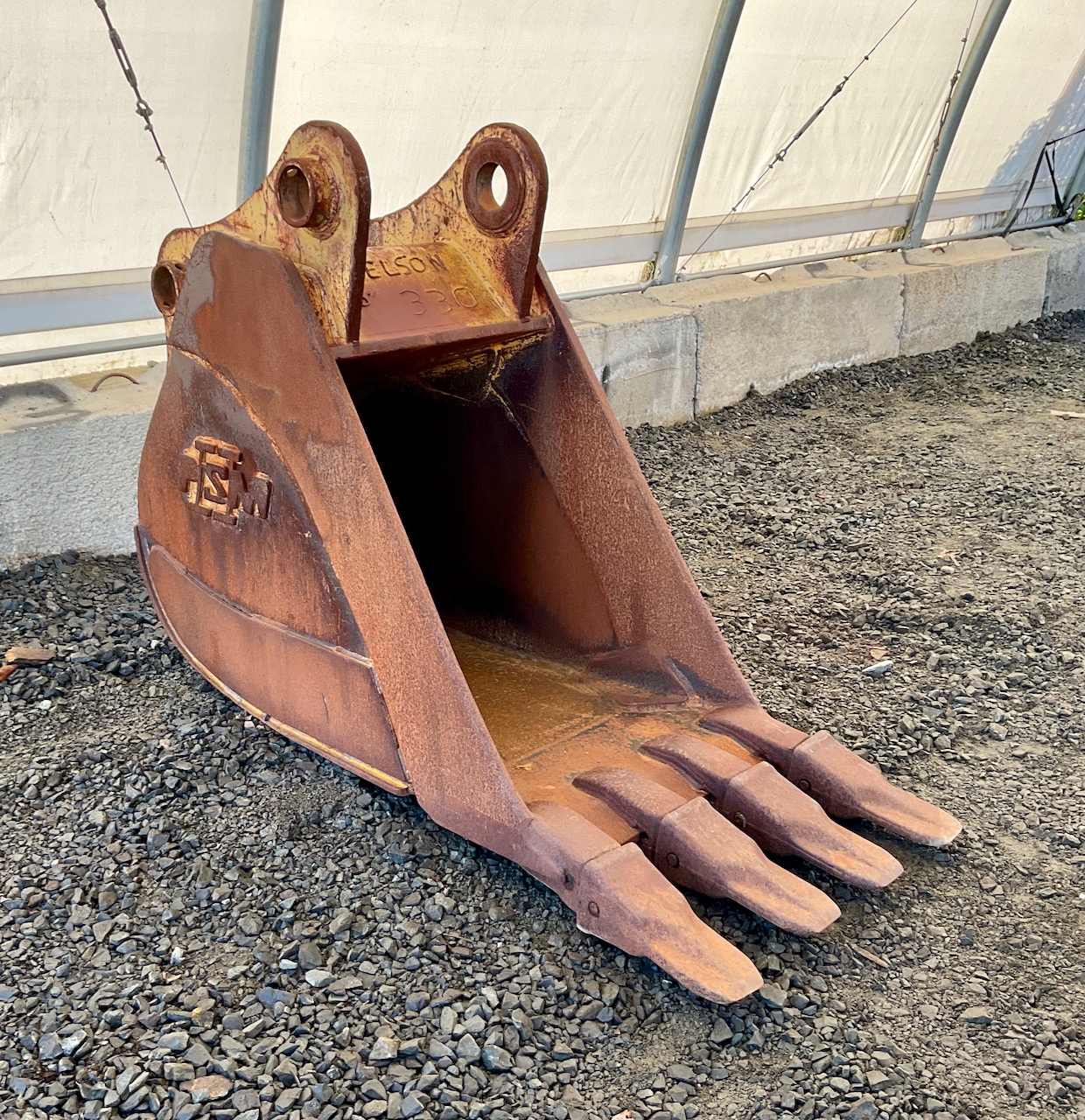 52059-30%22 JD 350D Bucket-1