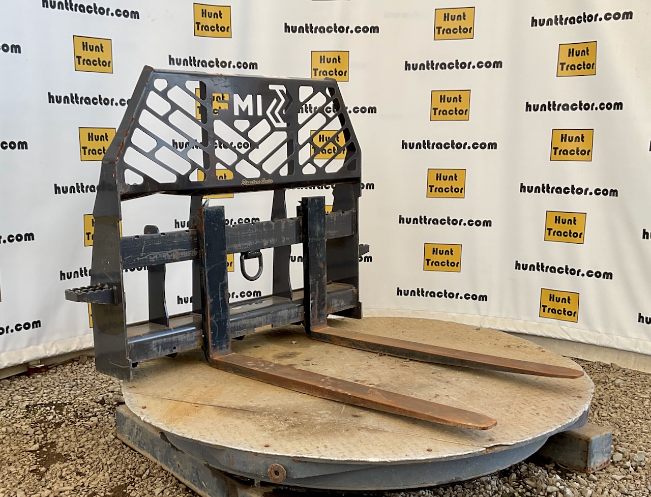 52056-Paladin 30945 Skid Steer Forks-1