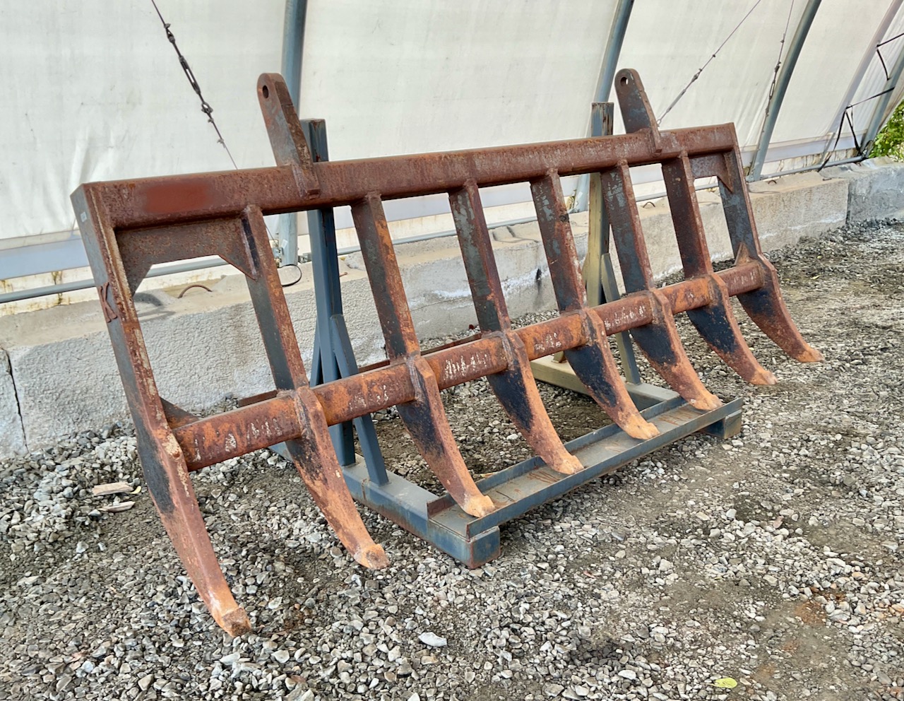 52006-Knight Fab 119%22 Brush Rake-1