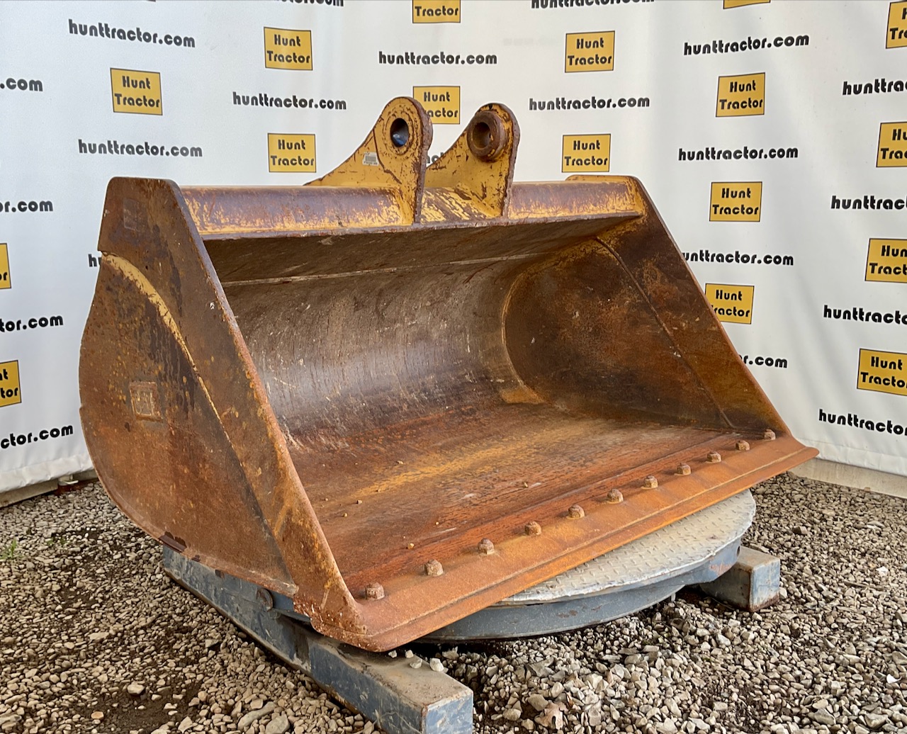 52029-67%22 Cat 312 Bucket-1