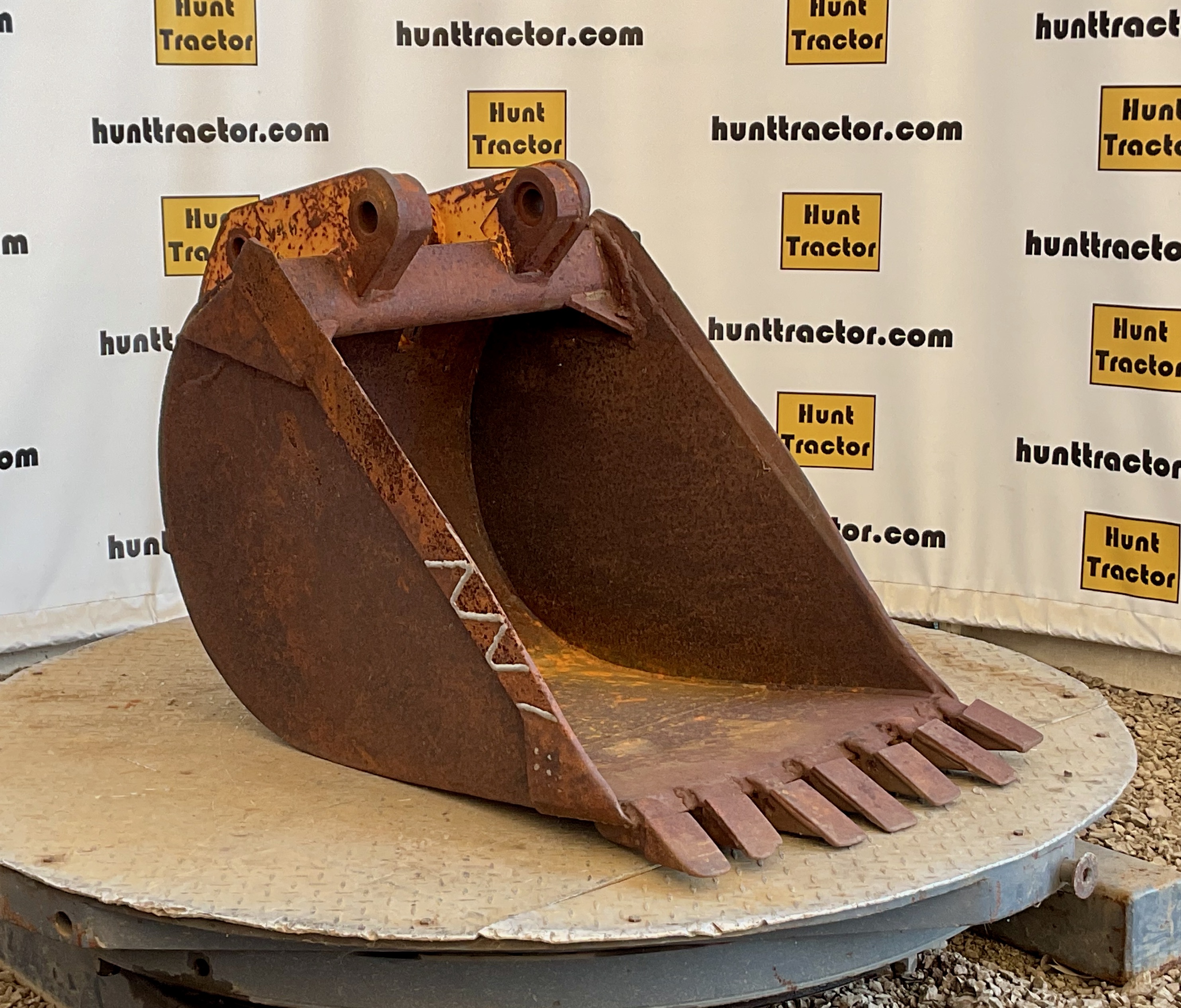 52178-24%22 JD 310B Bucket-1