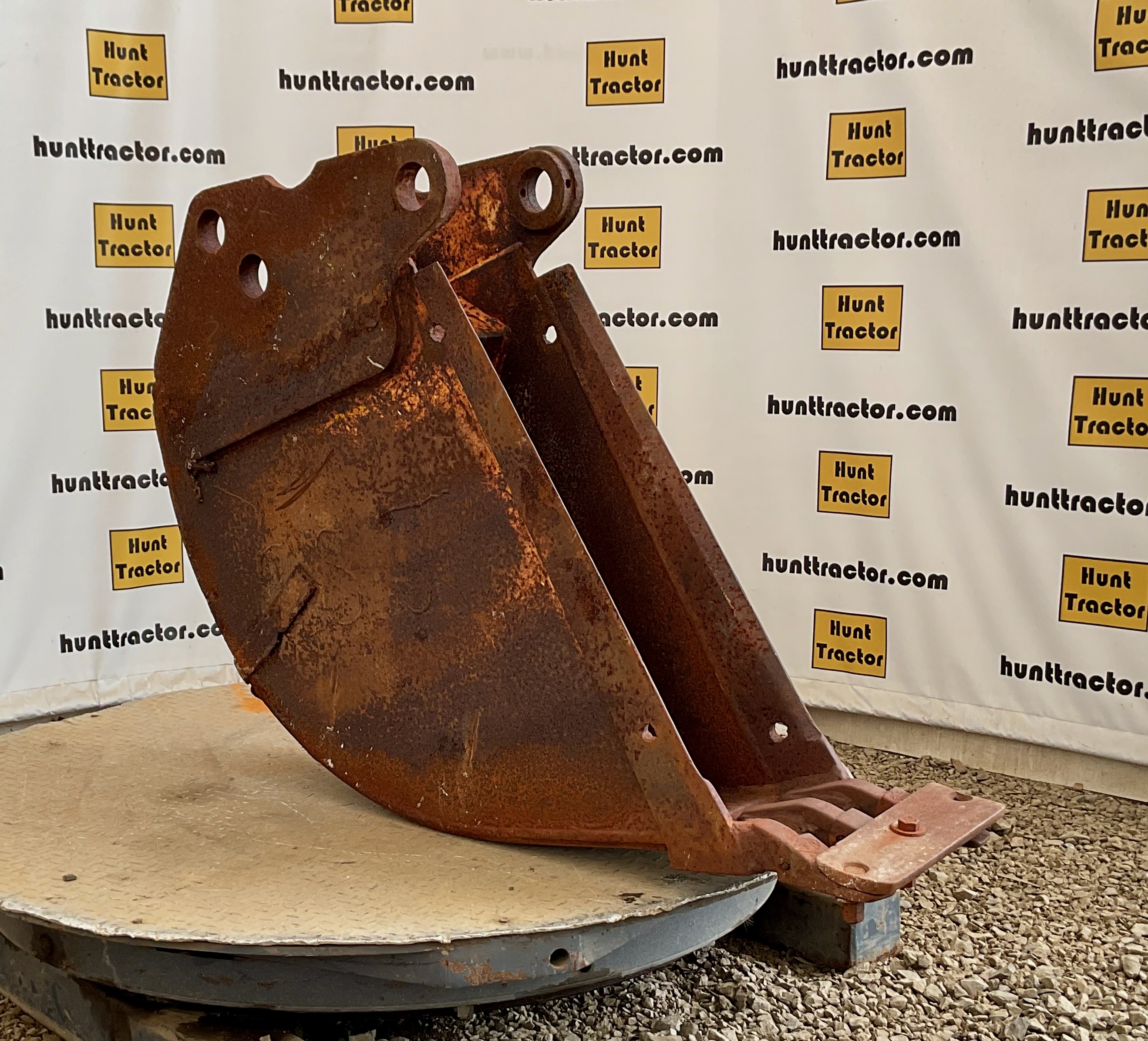 52181-12%22 JD 710 Bucket-1