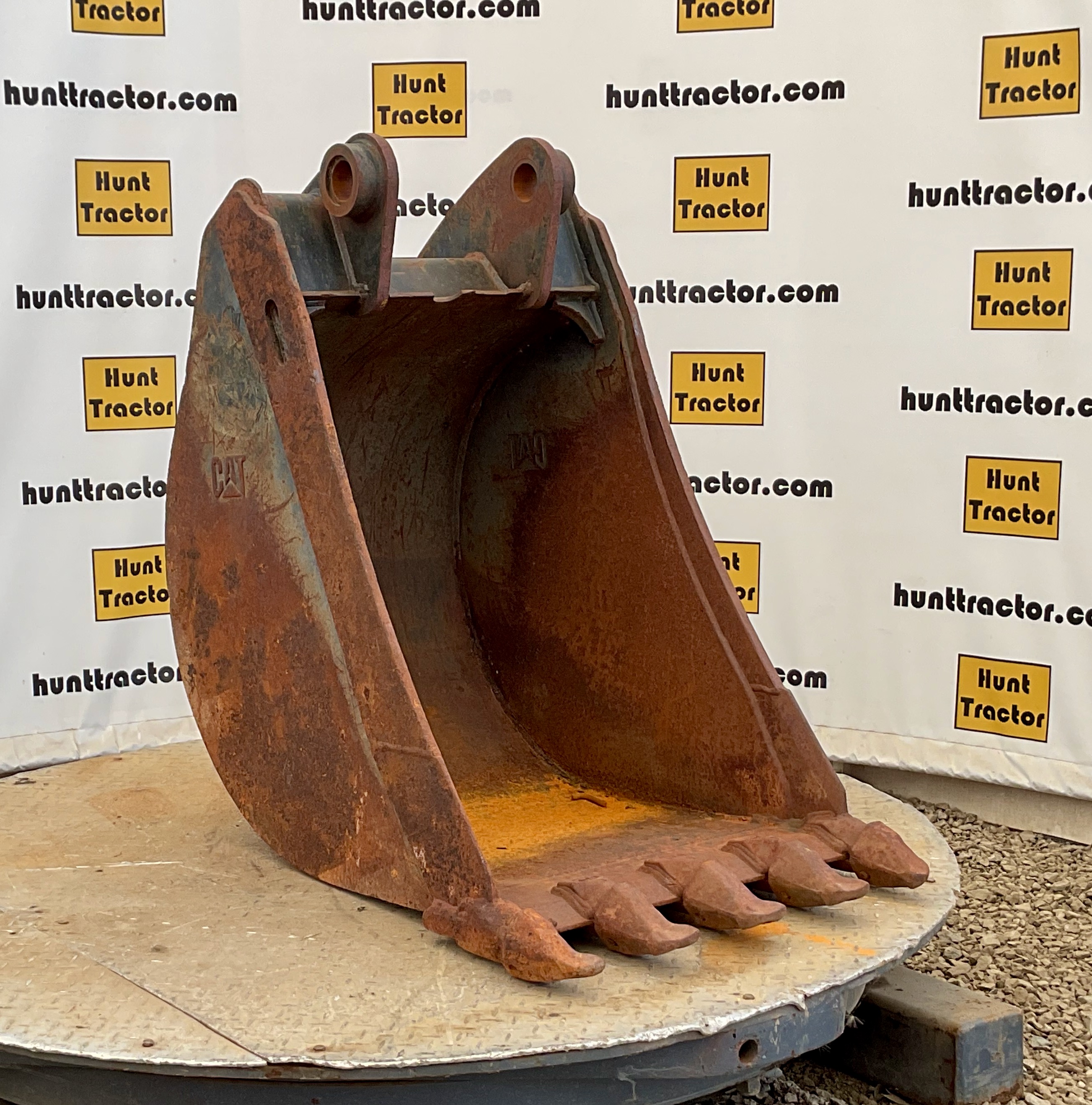 52095-24%22 Cat 420E Bucket-1