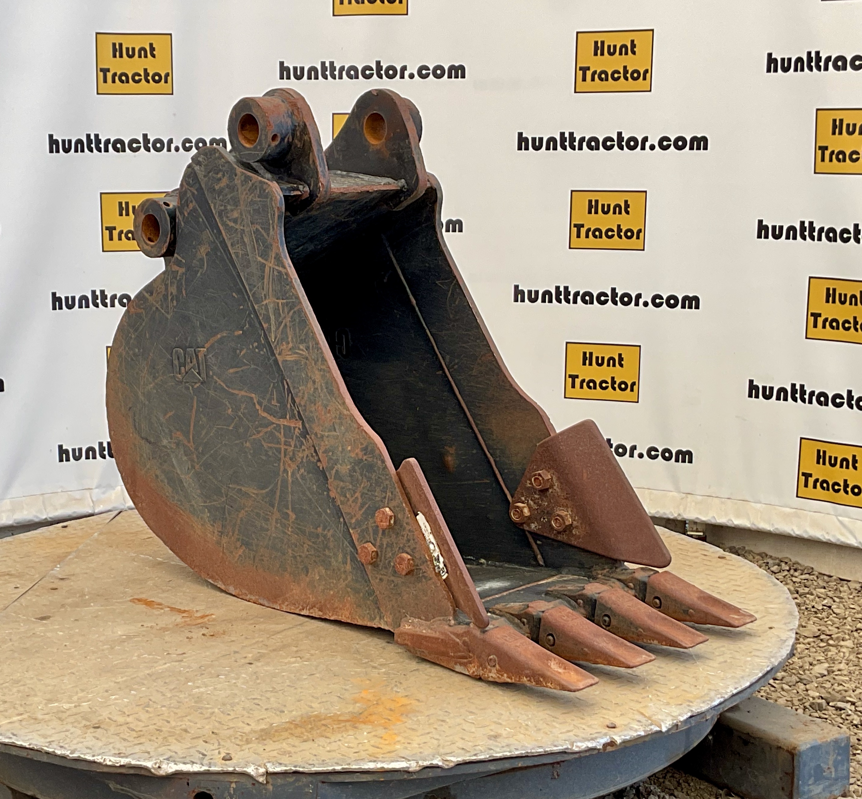 52126-18%22 Cat 308 Bucket-1