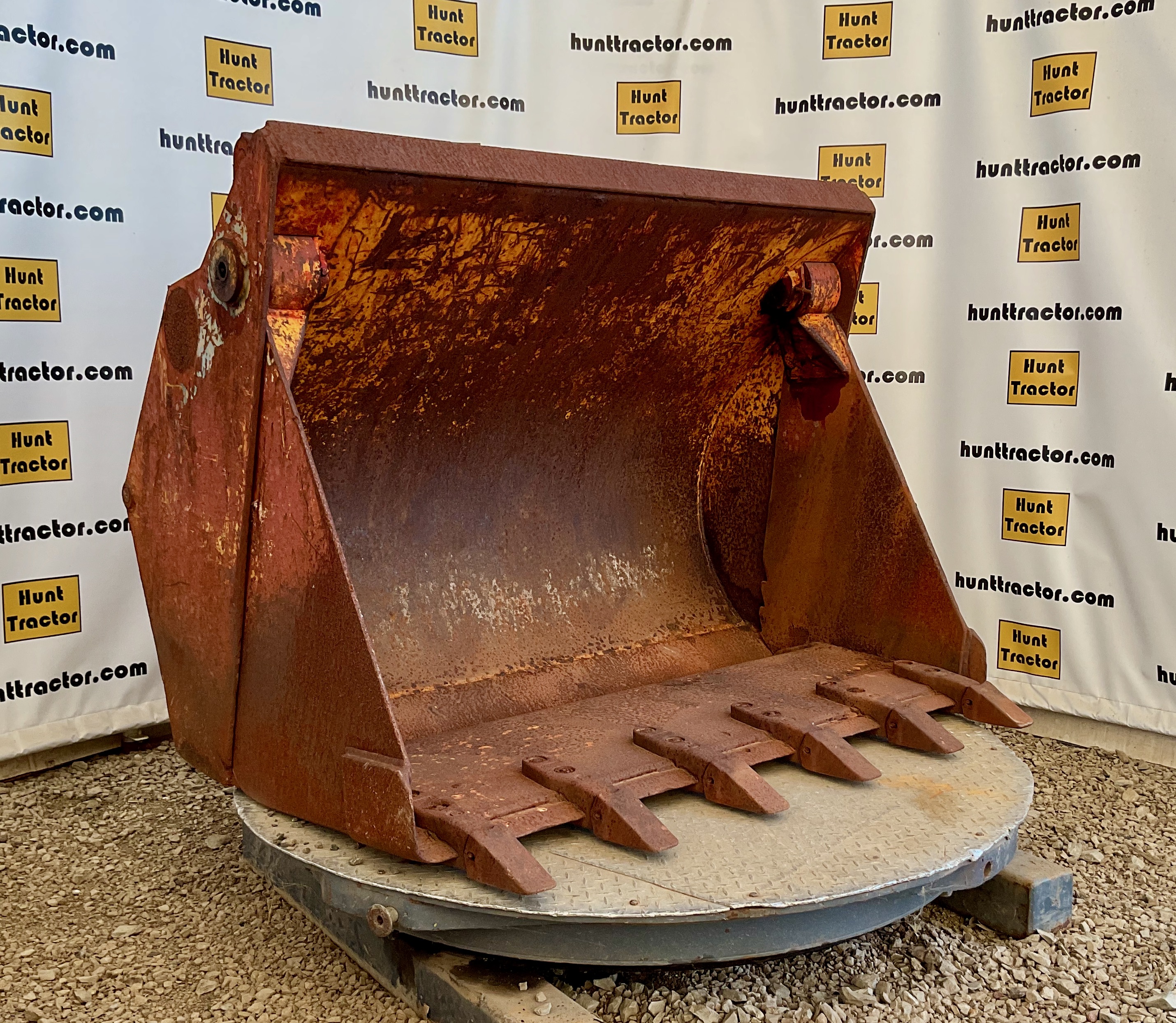 51991-60%22 4-1 Loader Bucket-1