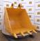 47540-New 46in Komatsu PC220-5 Bucket-1