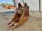 51794-30%22 JD 450LC Bucket-3